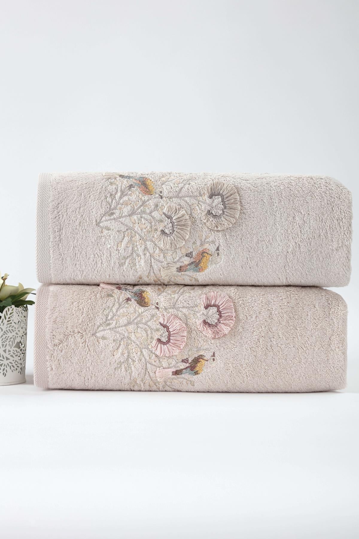 Bomonti 50*90 Bambu 2'Li 3 Boyutlu Nakışlı Yüz Havlusu Açık Pudra-Bej