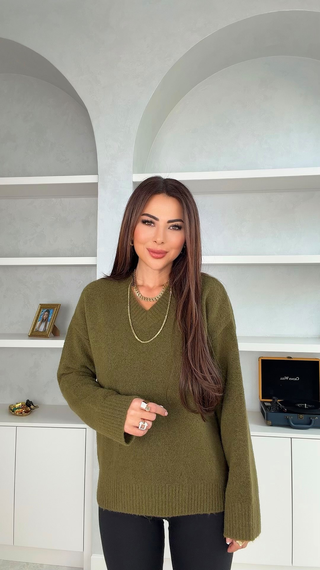 Koten V Yaka Yumuşak Triko Basic Kadın Haki Kazak