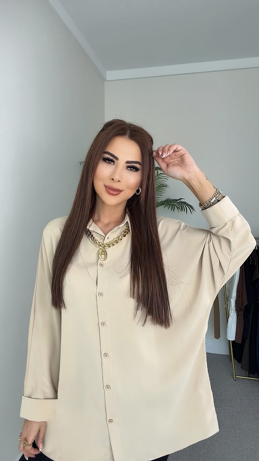 Manse Kadın Dökümlü Oversize Bej Gömlek