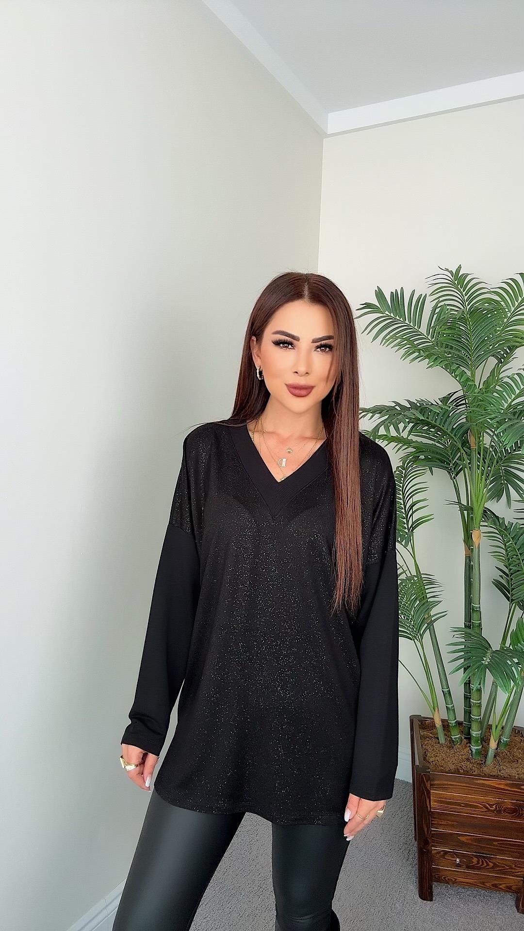 Moino Kadın Sim Detaylı Siyah Bluz