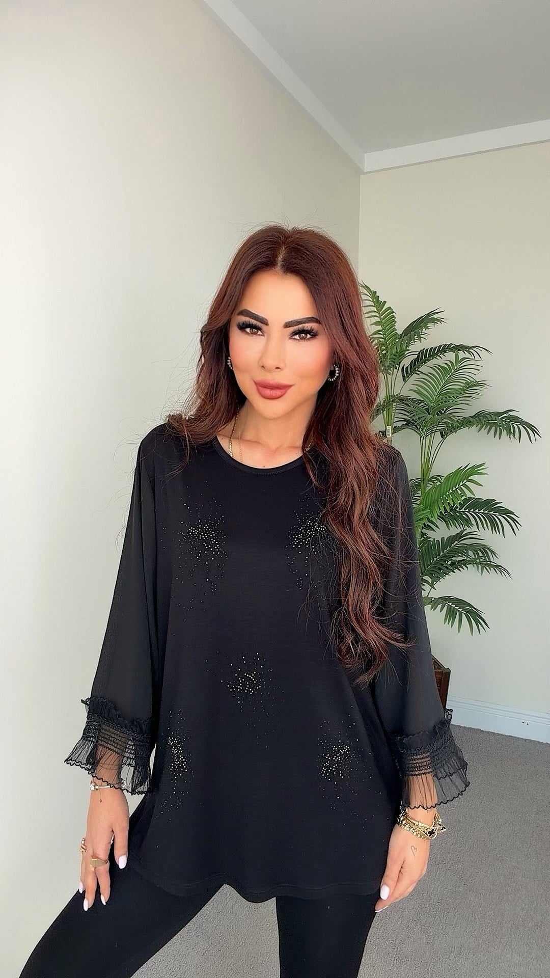 Rebna Kadın Taş Detaylı Siyah Bluz