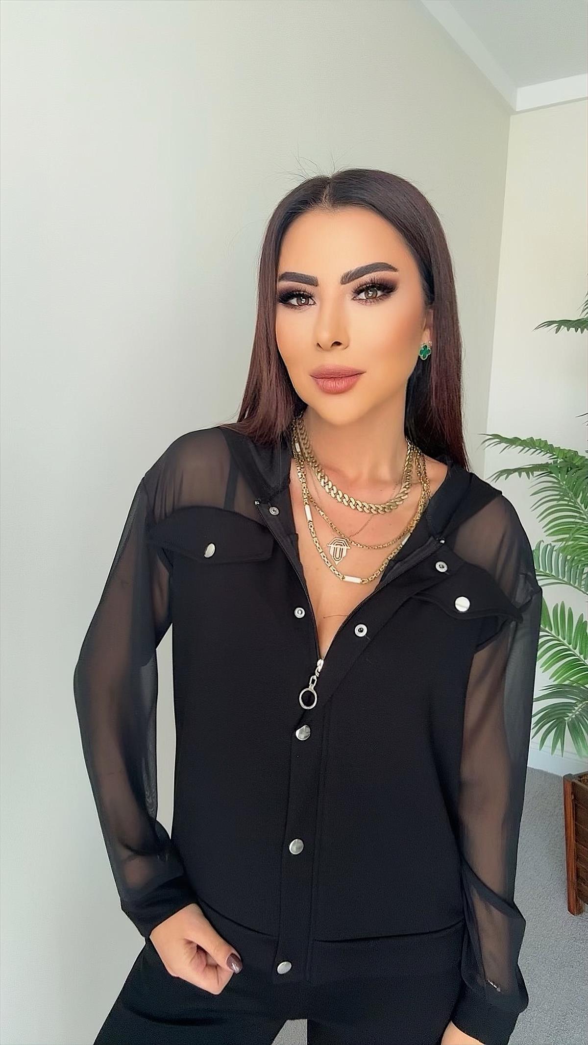 Andre Kadın Kol Omuz Tül Detaylı Siyah Takım
