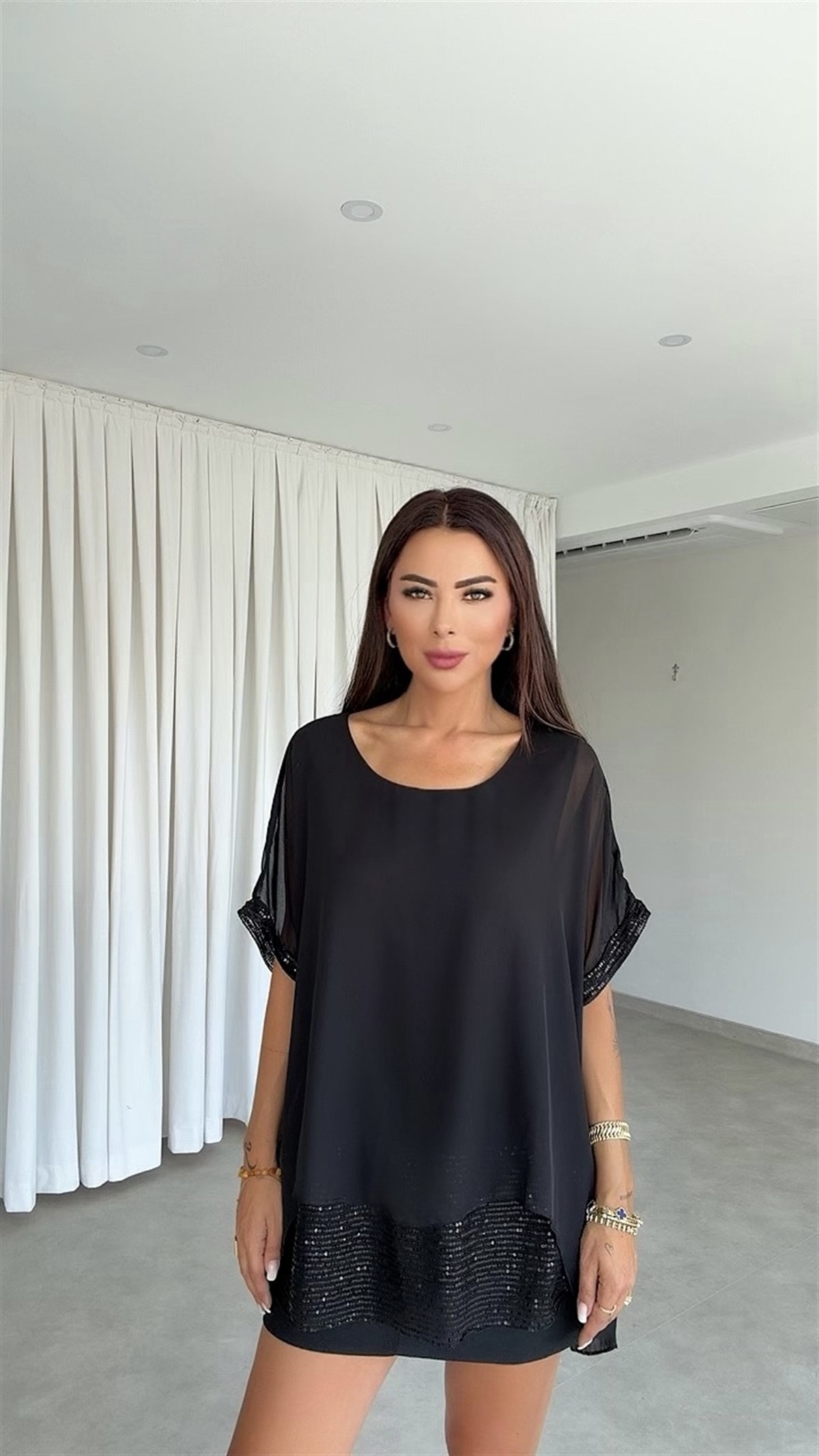 Ceveu Kadın Şifon Payet Detaylı Siyah Bluz 