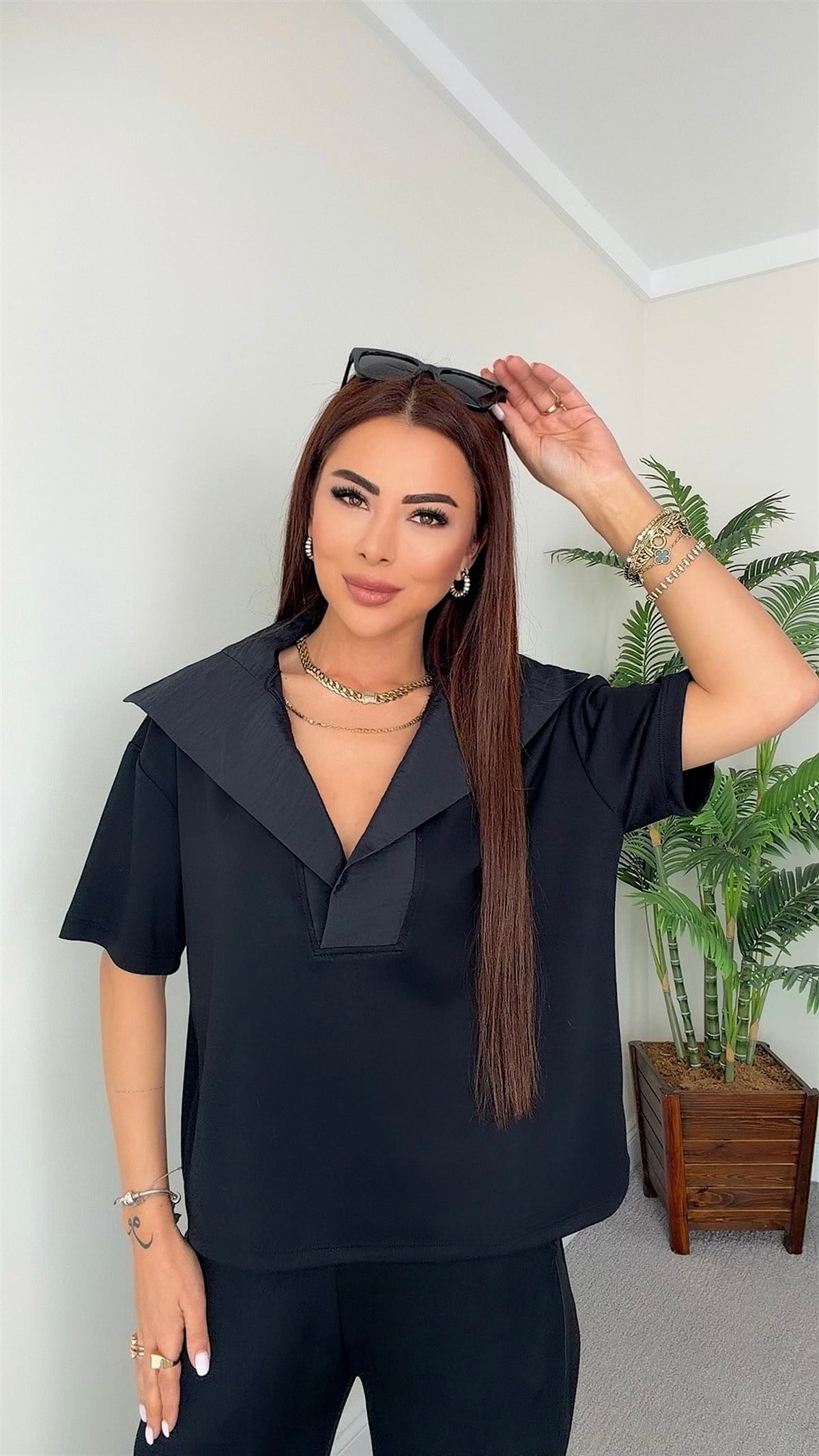 Nomira Kadın Yaka Detaylı Siyah Takım