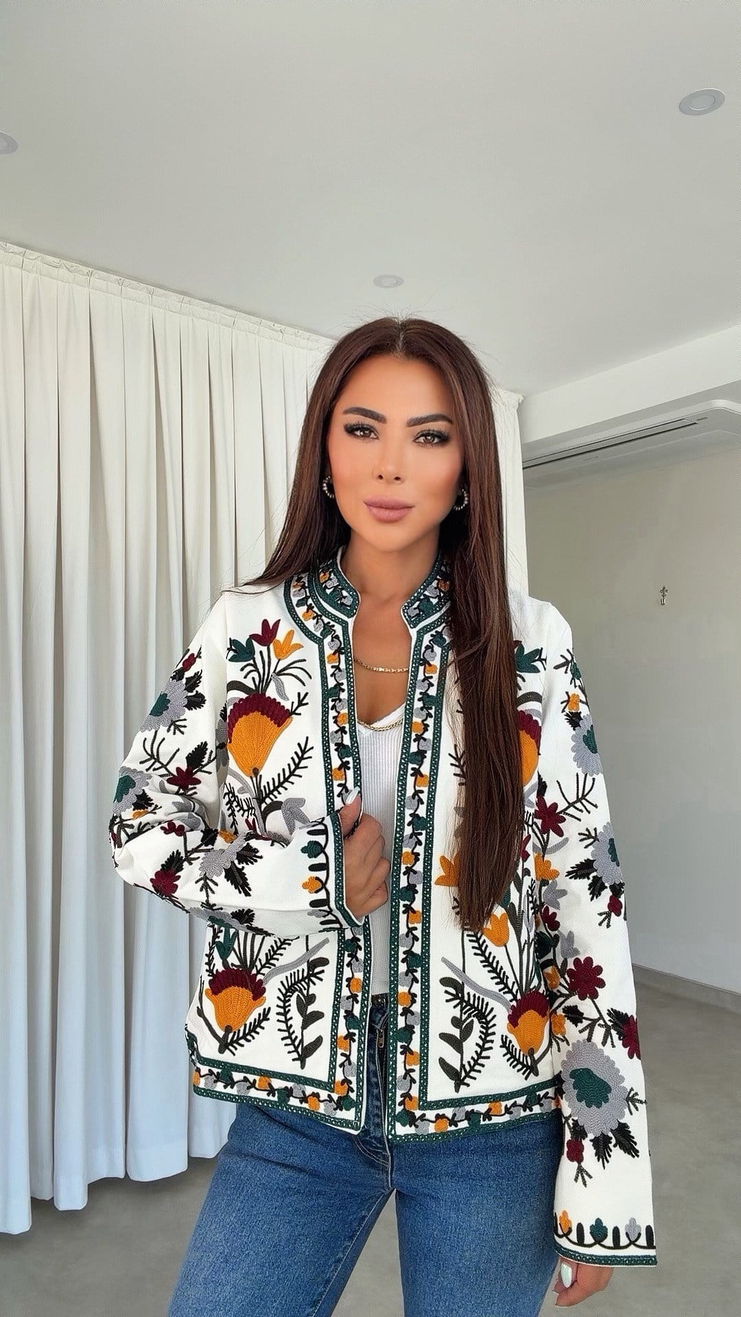 Benose Renkli Nakışlı Ceket