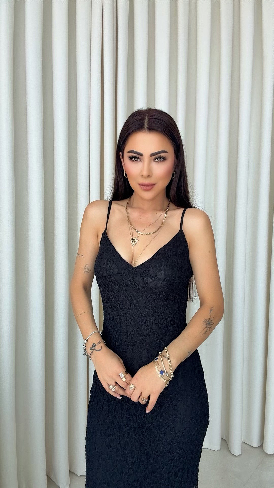 Gume Kadın İp Askılı Siyah Uzun Dantel Elbise