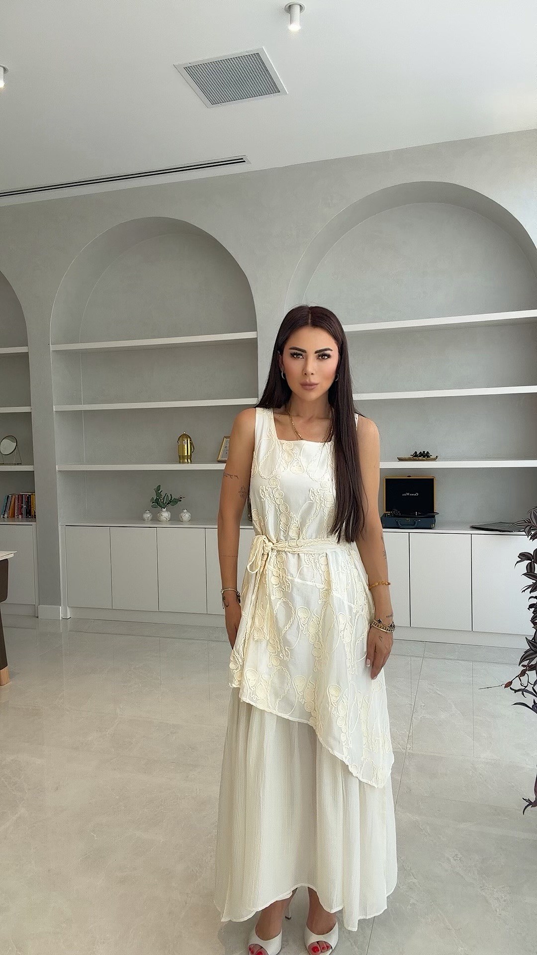Nadia Kadın Kuşaklı Asimetrik Ekru Elbise