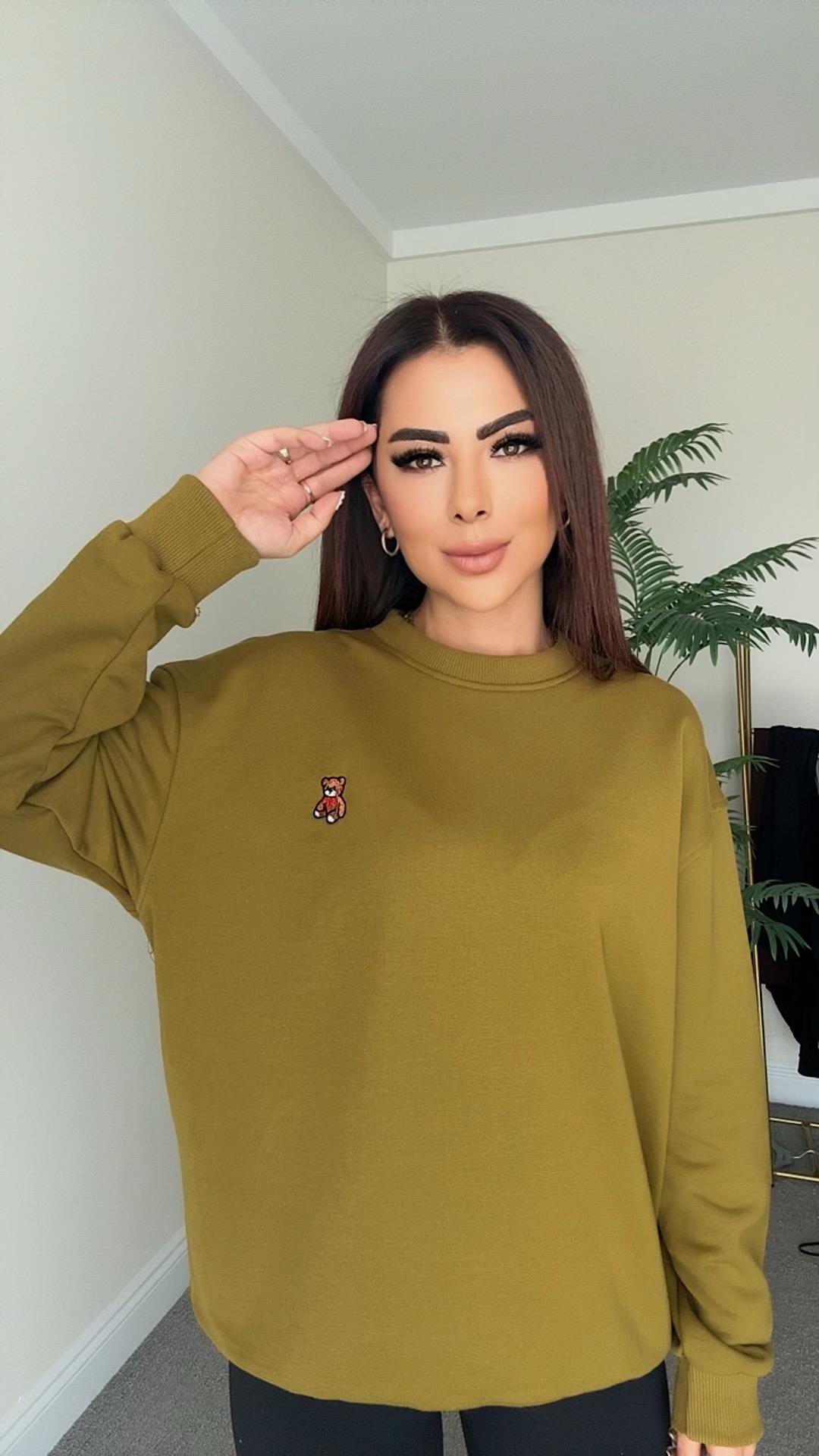 Page Kadın Mini Ayıcık İşlemeli Yağ Yeşili  Sweat