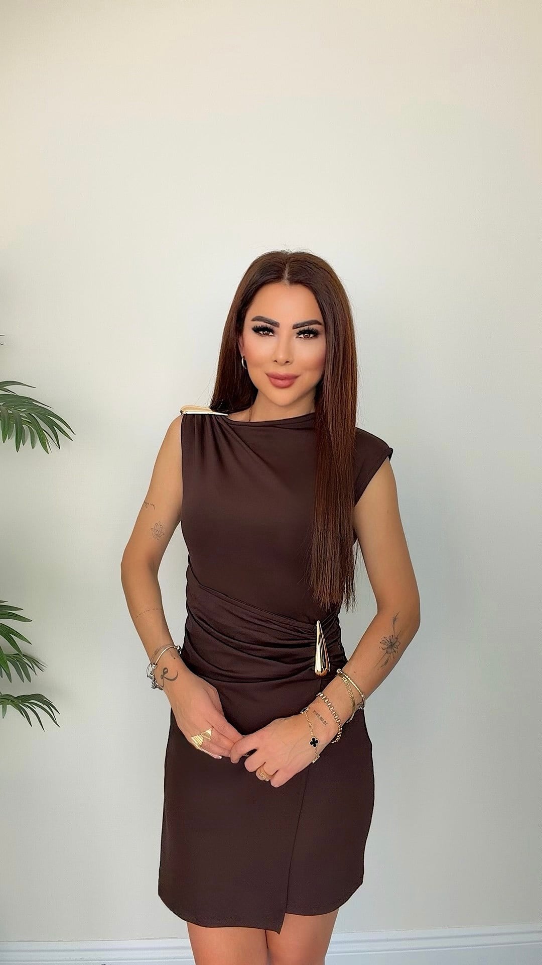 Reca Kadın Toka Detaylı Drapeli Kahverengi Elbise