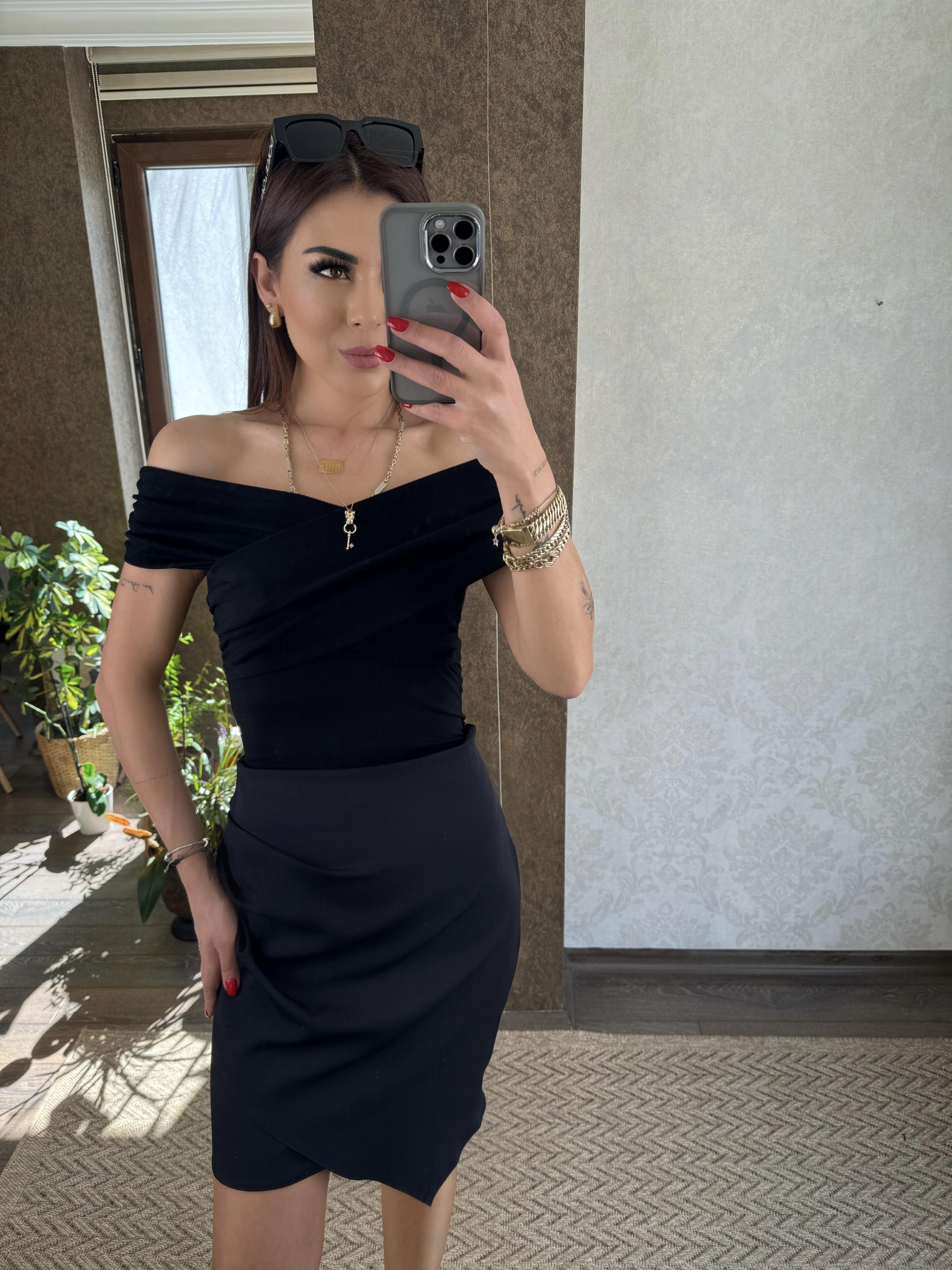 Shay Kadın Yaka Detaylı Siyah Bodysuit 