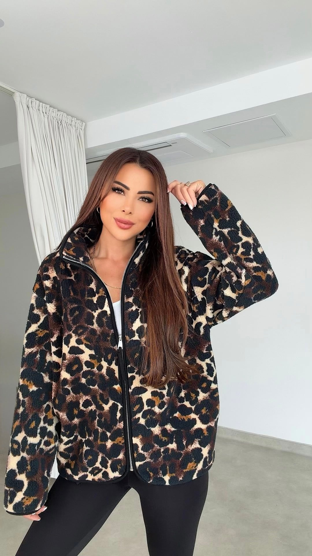 Solina Kadın Leopar Desenli Teddy Siyah Mont
