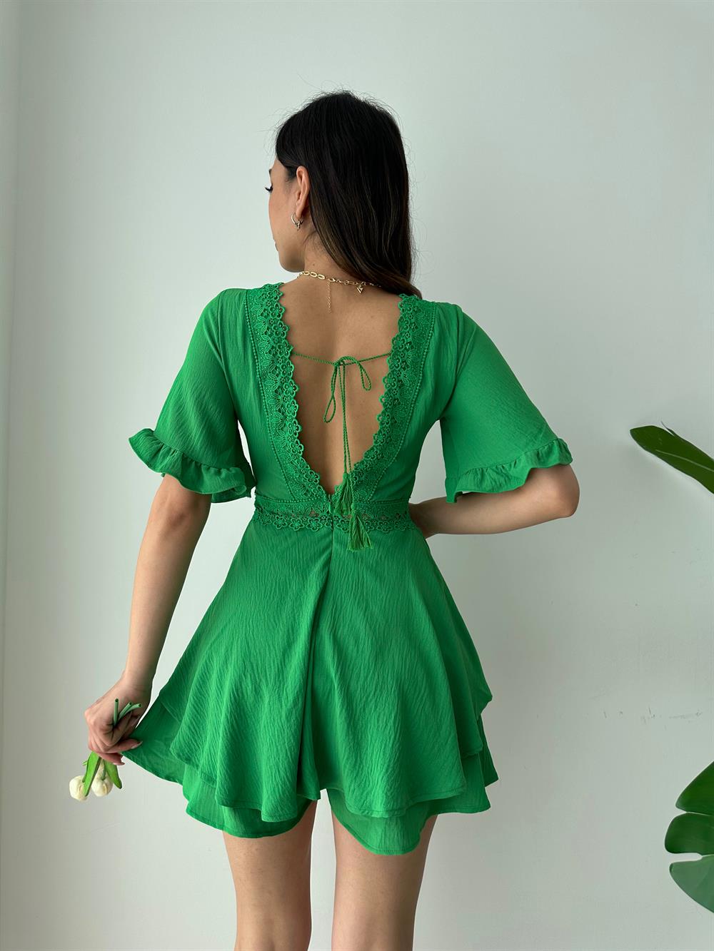 Kadın Sırt Dekoliteli Brode Detaylı Şortlu Tulum Elbise-Yeşil(1856)Valeria  Vilson