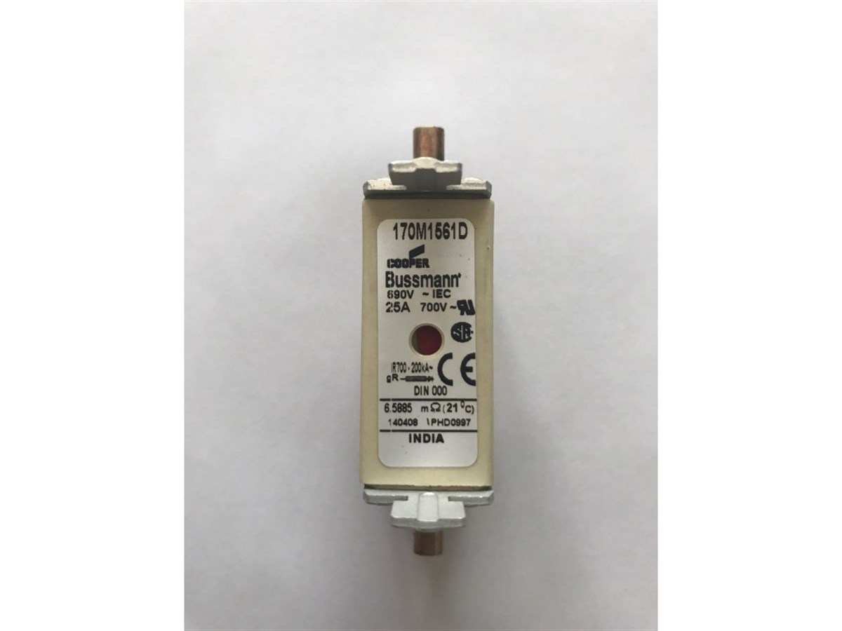 Bussmann 170M1561 25A NH000 Hızlı Bıçaklı Sigorta