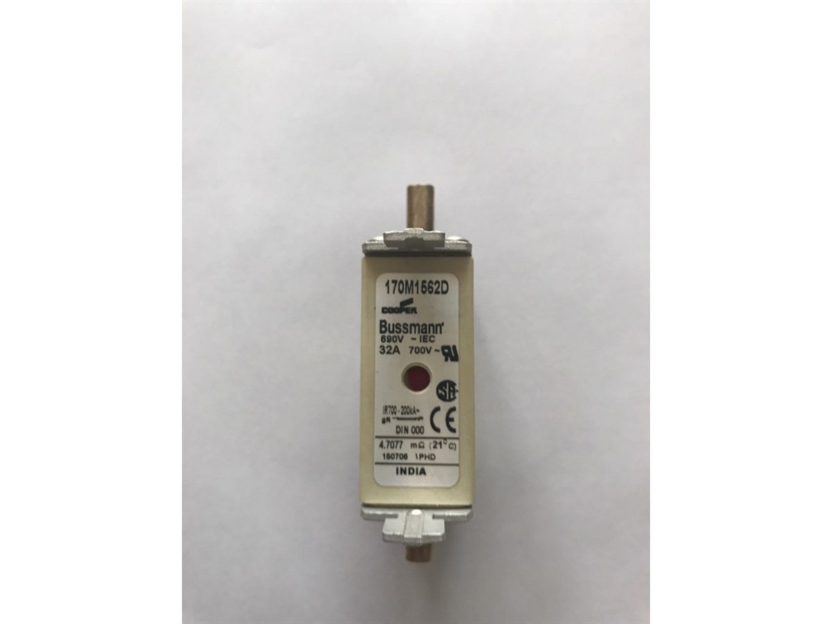 Bussmann 170M1562 32A NH000 Hızlı Bıçaklı Sigorta