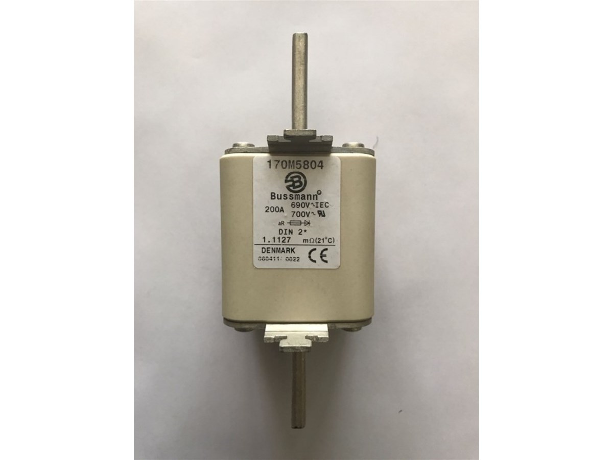 Bussmann 170M5804 200A NH2 Hızlı Bıçaklı Sigorta
