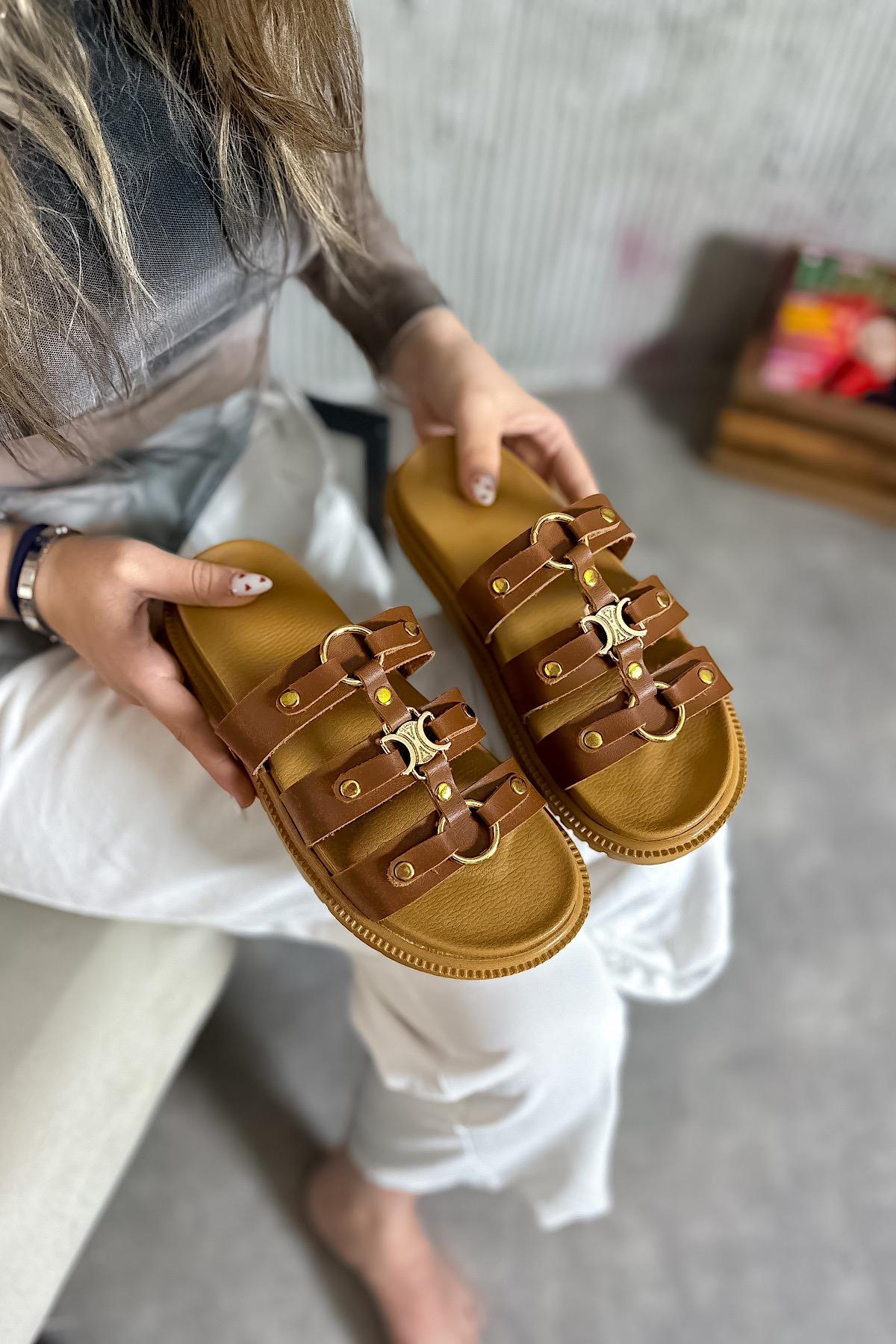 Asai Taba Üç Bantlı Tokalı Kadın Terlik