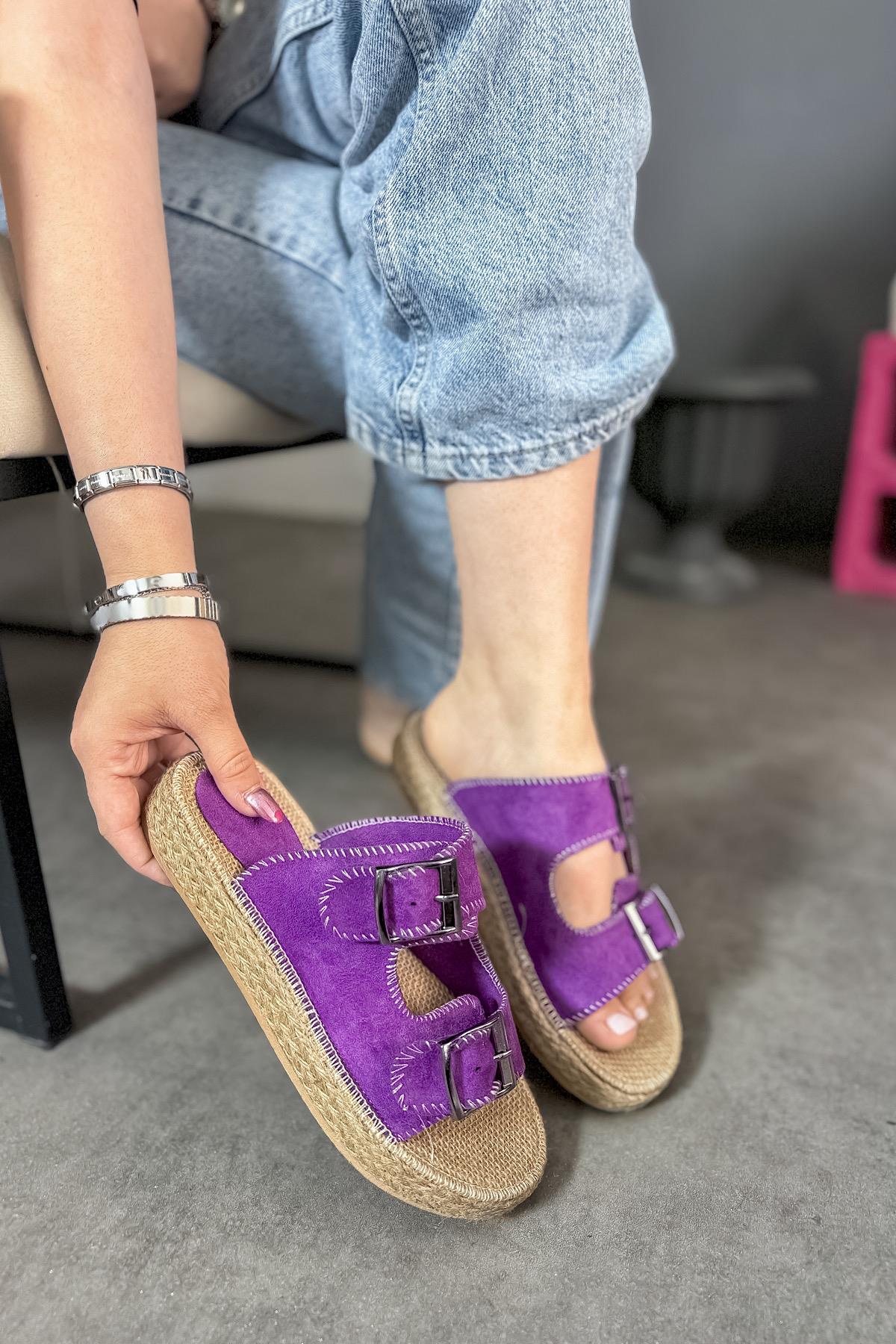 Luster Mor Süet Çift Toka Detaylı Kadın Terlik