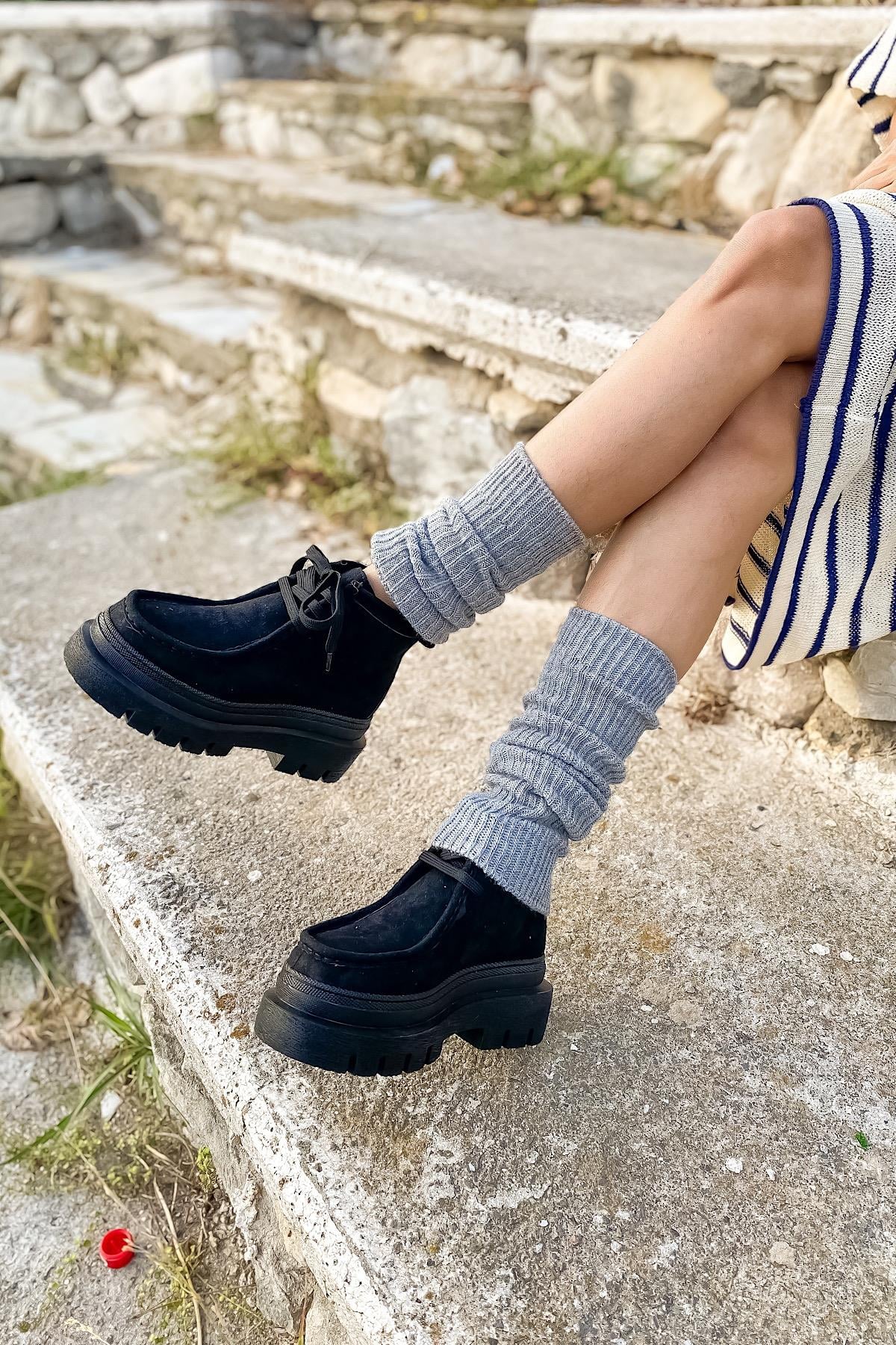 Mecy Siyah Bağcıklı Makosen Kadın Bot