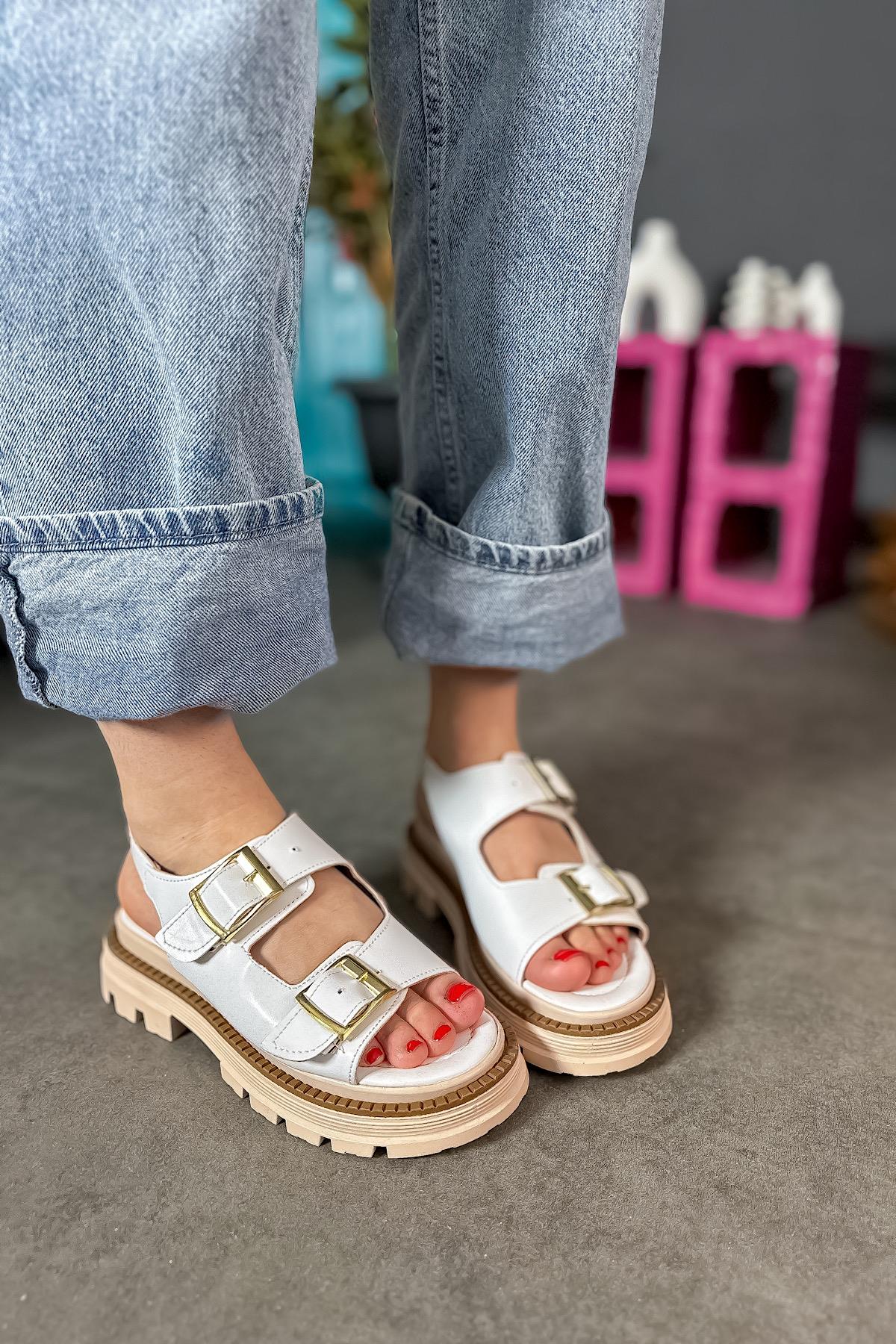 Sury Beyaz Cilt Çift Tokalı Kadın Sandalet