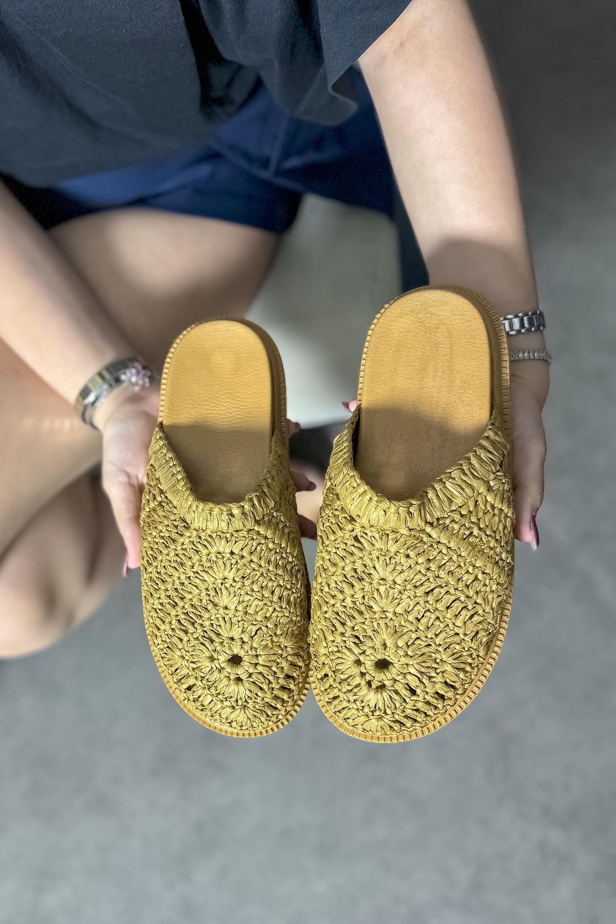 Tamar Taba Hasır Örgü Detaylı Kadın Terlik