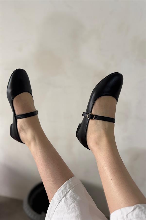 Aosa Siyah Hakiki Deri Tek Biye Detaylı Kadın Babet