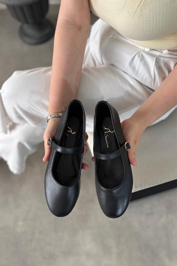 Aosa Siyah Hakiki Deri Tek Biye Detaylı Kadın Babet