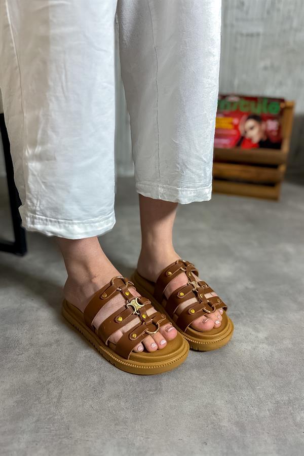 Asai Taba Üç Bantlı Tokalı Kadın Terlik