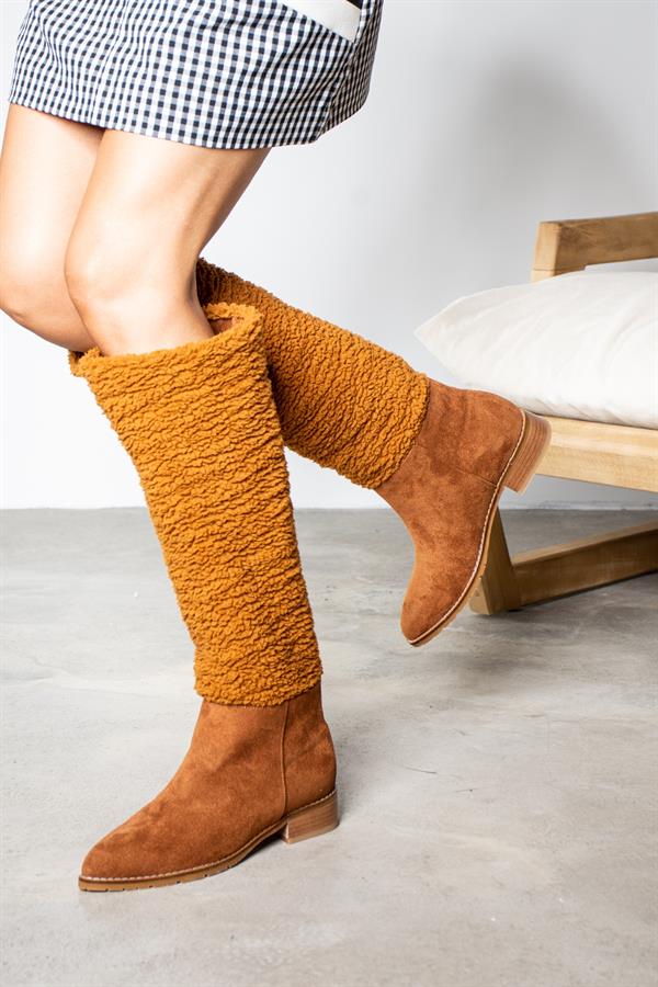 Astrahan Taba Süet Kürklü Kadın Çizme