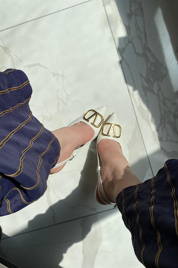 Avent Beyaz Rugan Tokalı Kadın Topuklu Ayakkabı