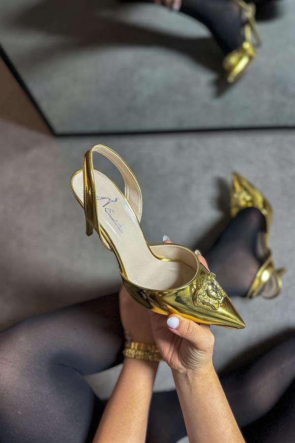 Blade Gold Rugan Toka detaylı Kadın Topuklu Ayakkabı