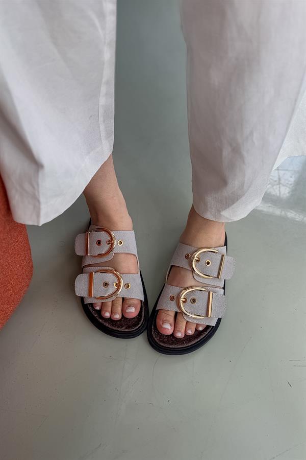 Boris Bej Süet Çift Toka Detaylı Kadın Terlik