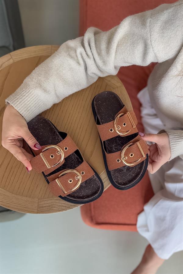 Boris Taba Süet Çift Toka Detaylı Kadın Terlik