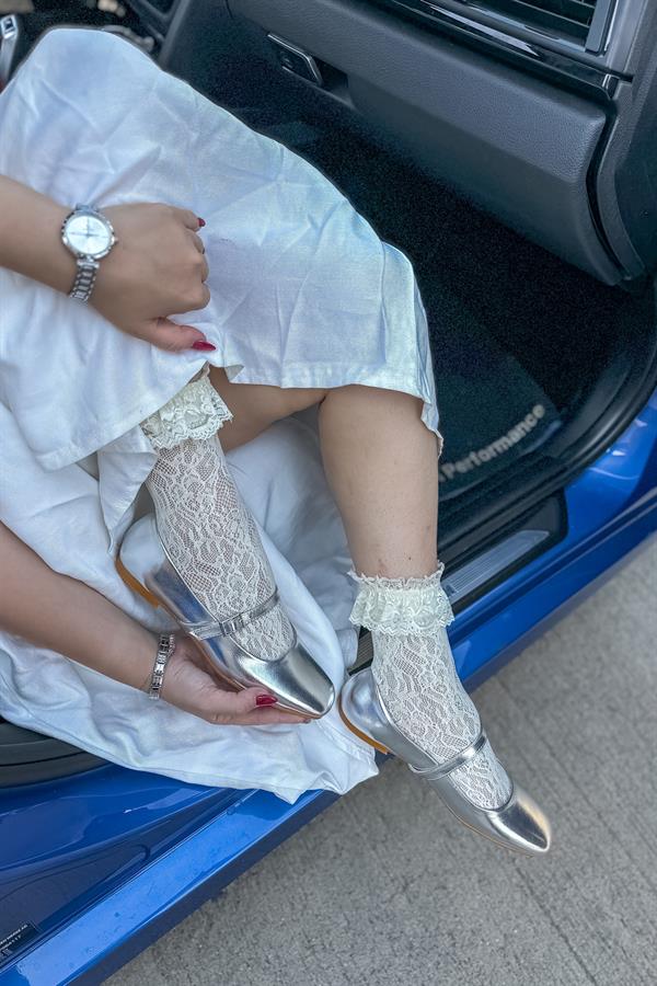 Boyne Gümüş Cilt Toka Detaylı Kadın Babet