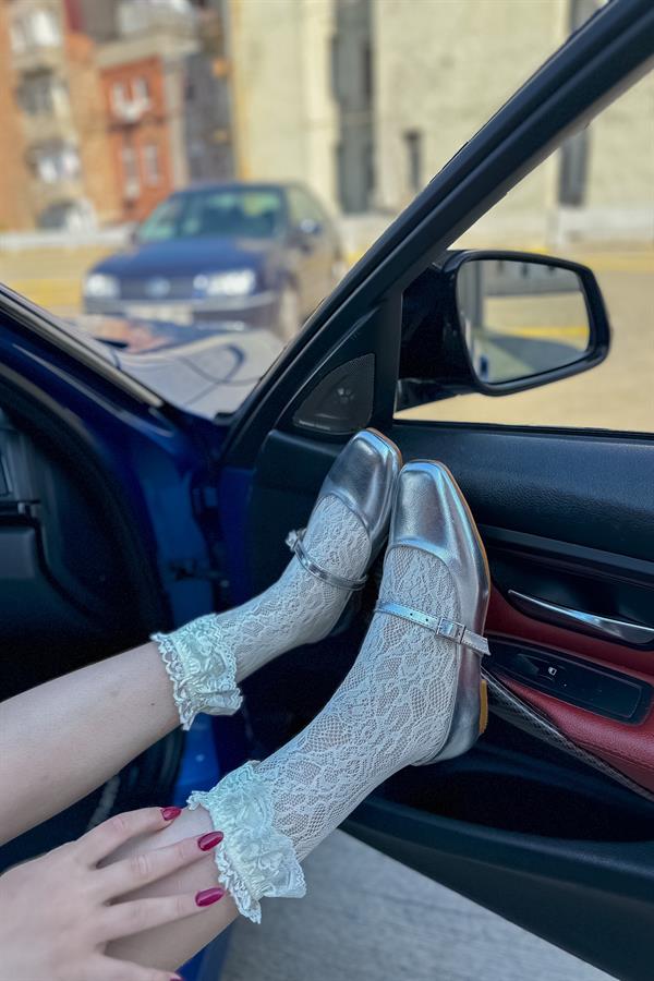 Boyne Gümüş Cilt Toka Detaylı Kadın Babet