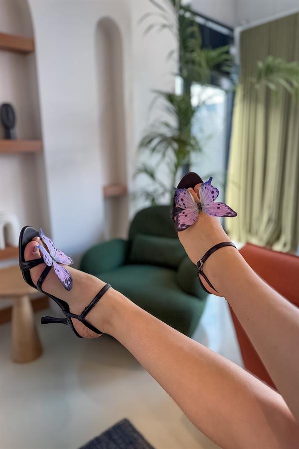 Butter Siyah Mor Kelebek Detaylı Kadın Topuklu Ayakkabı