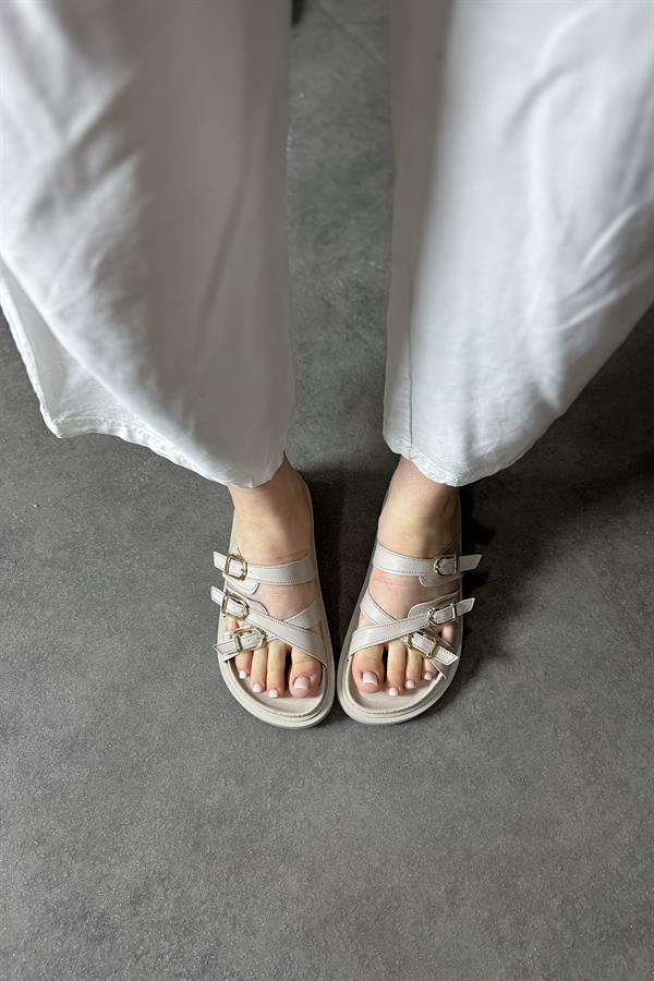 Chani Bej Biye Detaylı Kadın Terlik