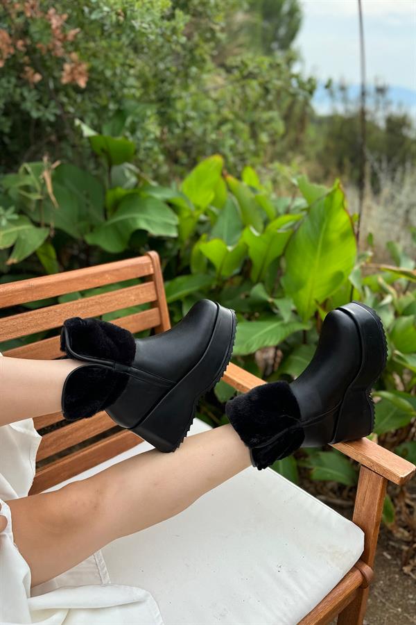 Eias Siyah Pofuduk Kürk DetaylI Kadın Bot