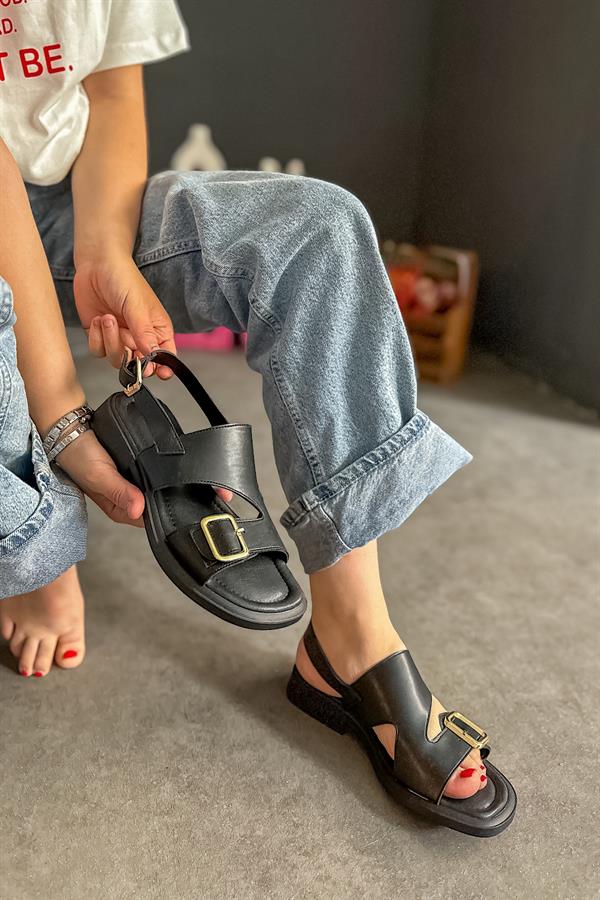 Goldiee Siyah Çift Kemer Detaylı Kadın Sandalet