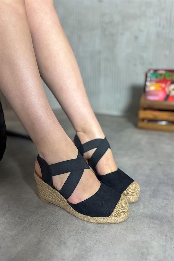 Harry Siyah Dolgu Topuk Kadın Sandalet