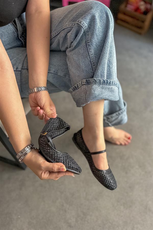 Irıs Siyah File Detaylı Kadın Babet