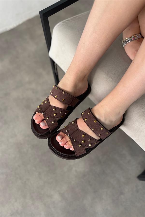 Klim Acı Kahve Pim Detaylı Kadın Terlik