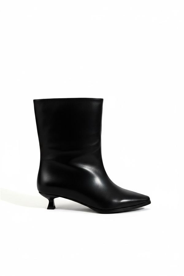 Kors Siyah Rugan Kadın Topuklu Bot