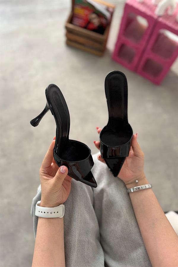 Lies  Siyah Rugan Kadın Topuklu Ayakkabı