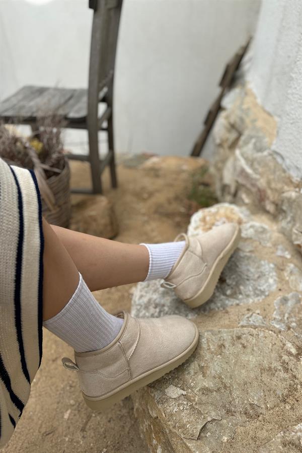 Lingus Bej Süet İçi Kürk Detaylı Kadın Bot