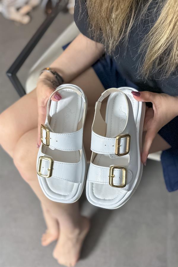Lope Beyaz Çift Tokalı Kadın Sandalet