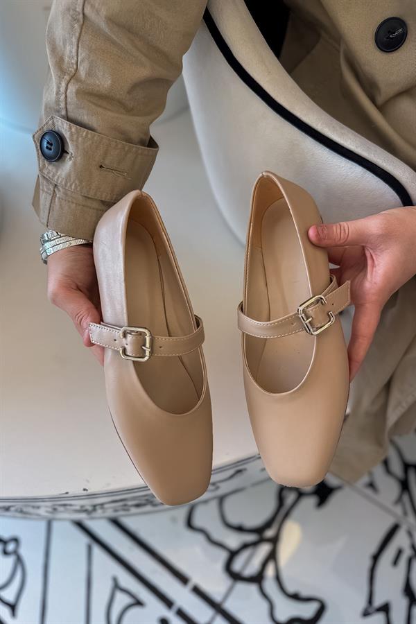 Lupan Bej Cilt Toka Detaylı Kadın Babet