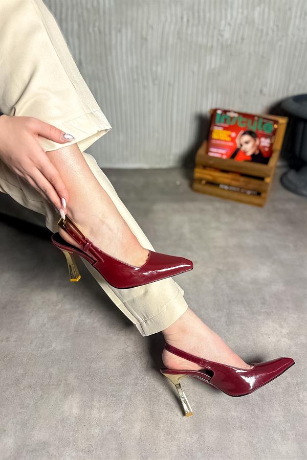 Merica Bordo Rugan Gold Toka Detaylı Kadın Topuklu Ayakkabı