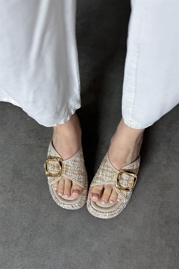 Mias Bej Gold Toka Detaylı Kadın Terlik