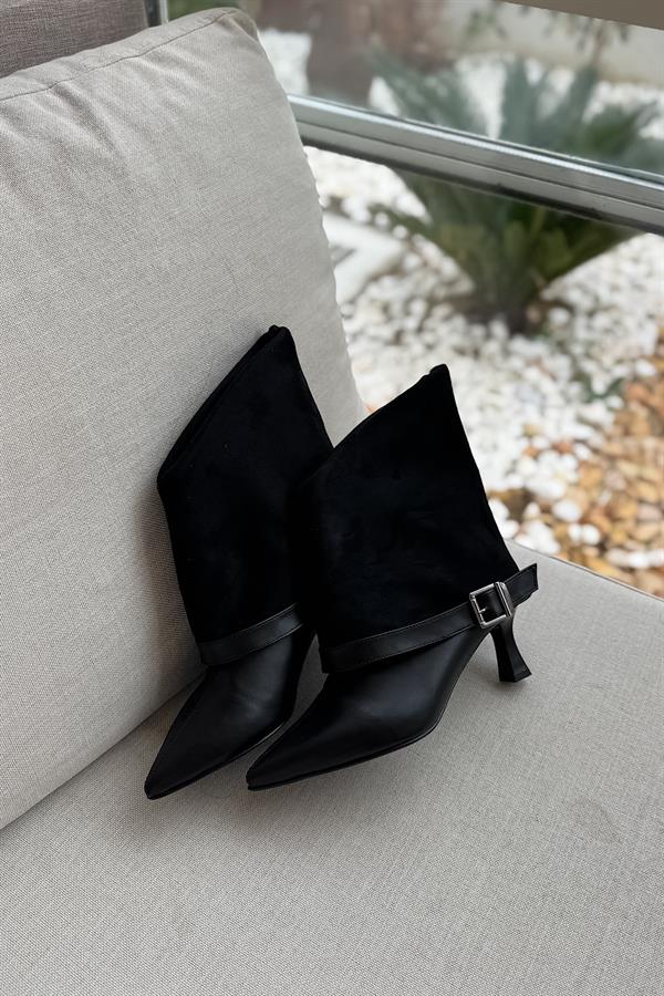 Mikron Siyah Cilt Kemer Detaylı Kadın Topuklu Bot