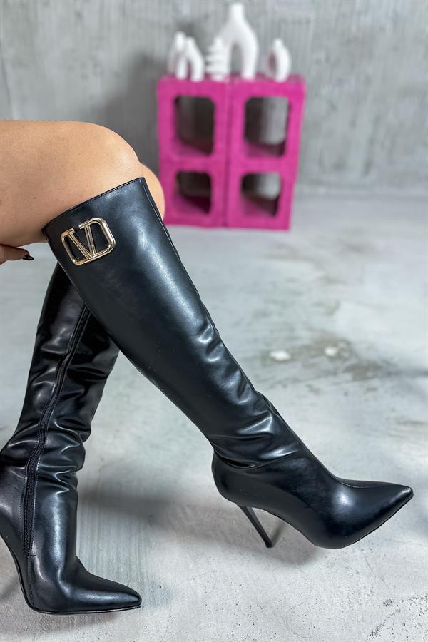 Minorka Siyah Cilt Tokalı Kadın Topuklu kadın Çizme